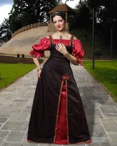 Czylle Princess Gown